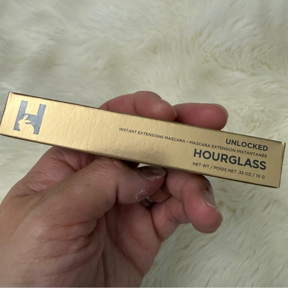 Hourglass Unlocked Instant Extensions Mascara - ultra Black - Picture 6 of 6